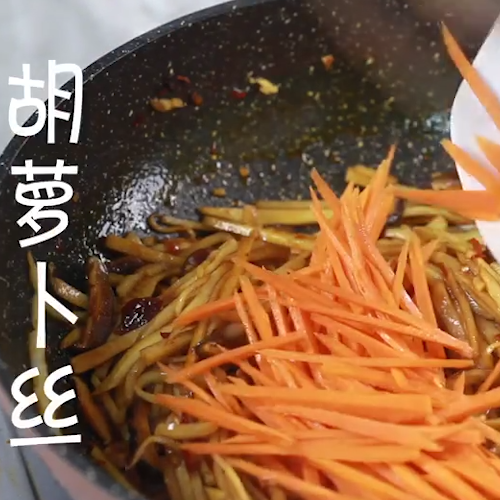 鱼香肉丝的做法步骤：10