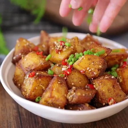 锅巴土豆的做法步骤：12