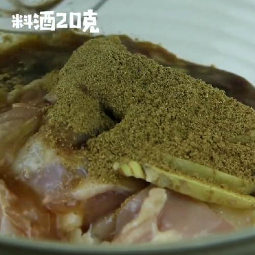 盐酥鸡的做法步骤：2