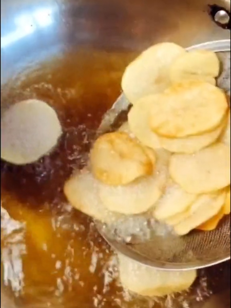 干锅鸡翅的做法步骤:18