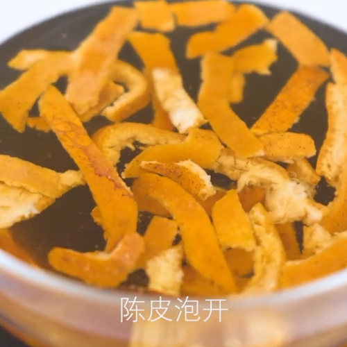 #陈皮梨汤的做法图解2