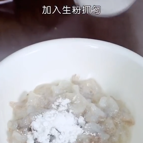 西兰花炒虾仁的做法步骤：2