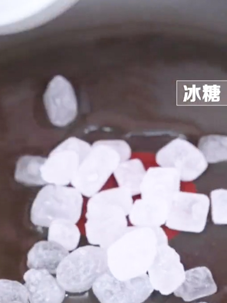青梅排骨的做法步骤：2