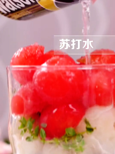 冰火荔枝气泡水的做法步骤：5