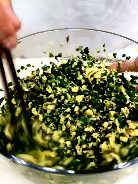 韭菜盒子的做法步骤：4