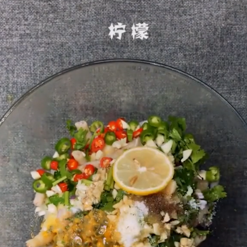 柠檬百香果鸡爪的做法步骤：4