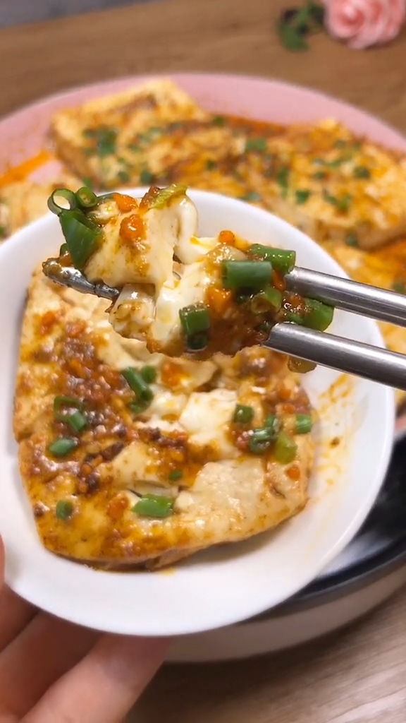 香煎豆腐的做法步骤：5