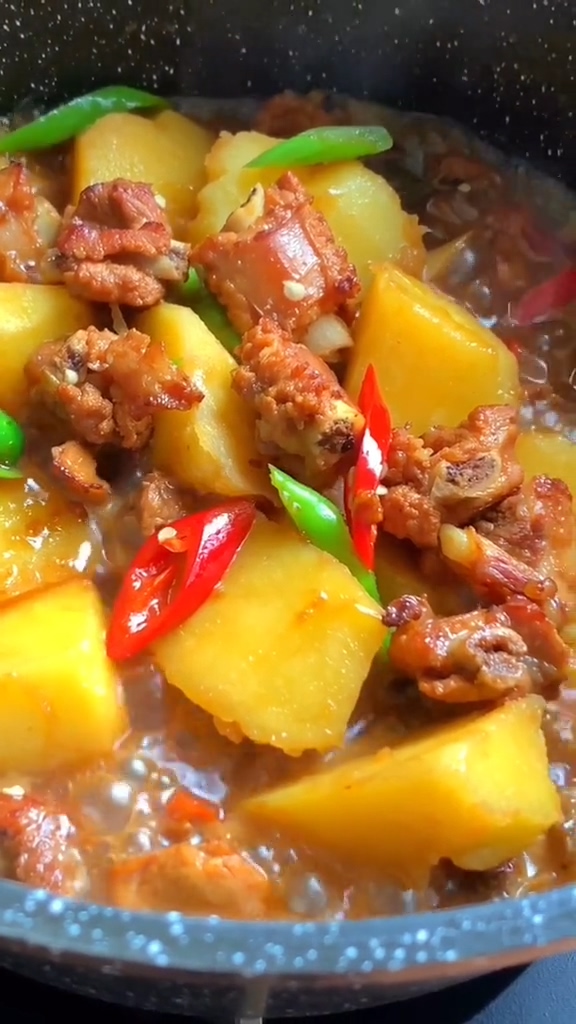 排骨炖土豆的做法步骤：7