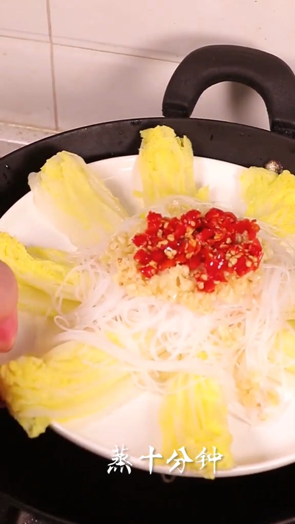 蒜蓉粉丝娃娃菜的做法步骤：3