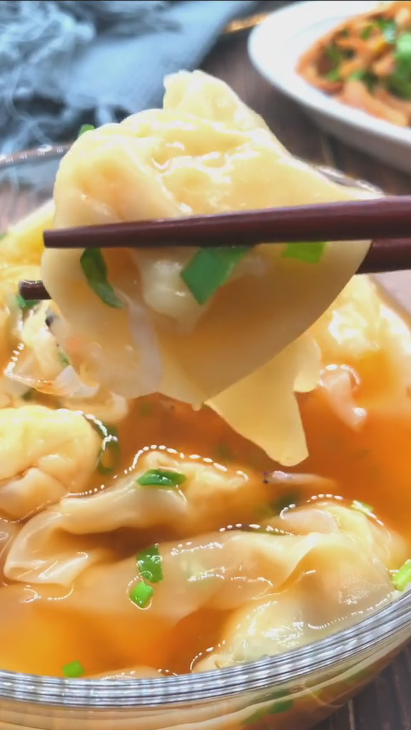 金针菇鸡肉馄饨的做法步骤：5