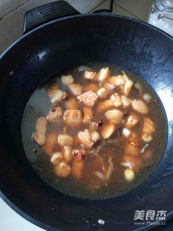 红烧肉的做法步骤：6