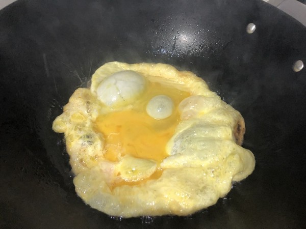 海苔炒饭的做法步骤：3