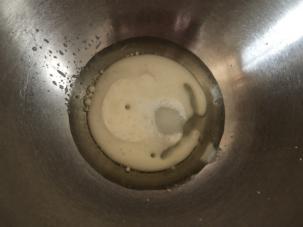 奥利奥咸奶油纸杯蛋糕的做法步骤:2