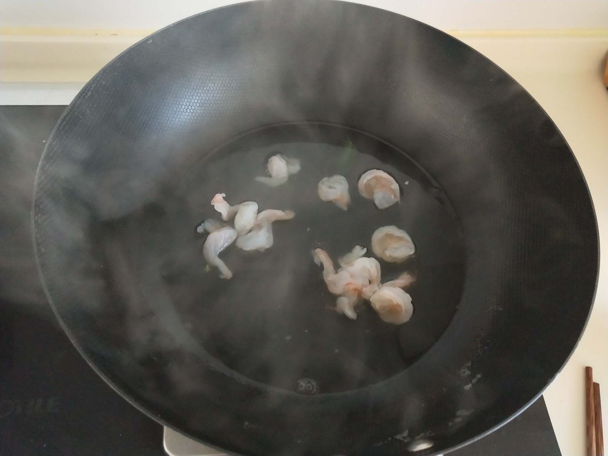 白灼虾仁西兰花的做法步骤:4