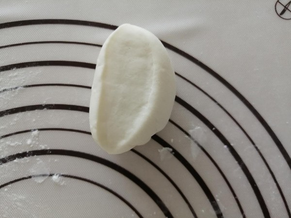 香甜美味叉烧包的做法步骤:10