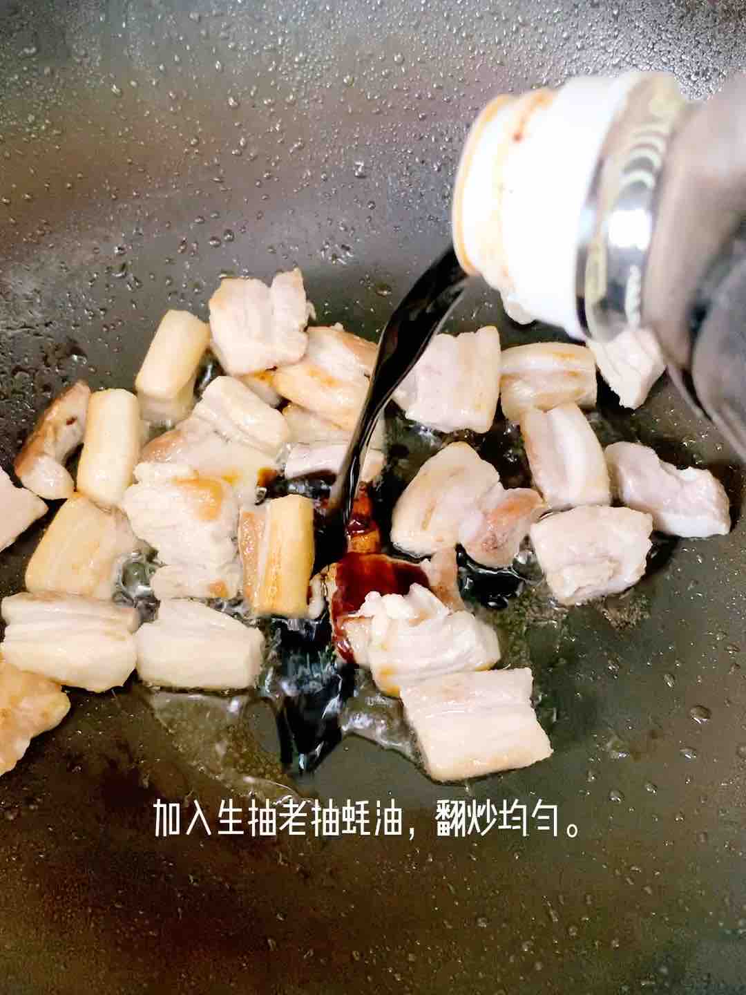 不用炒糖色的家常红烧肉的做法步骤：3