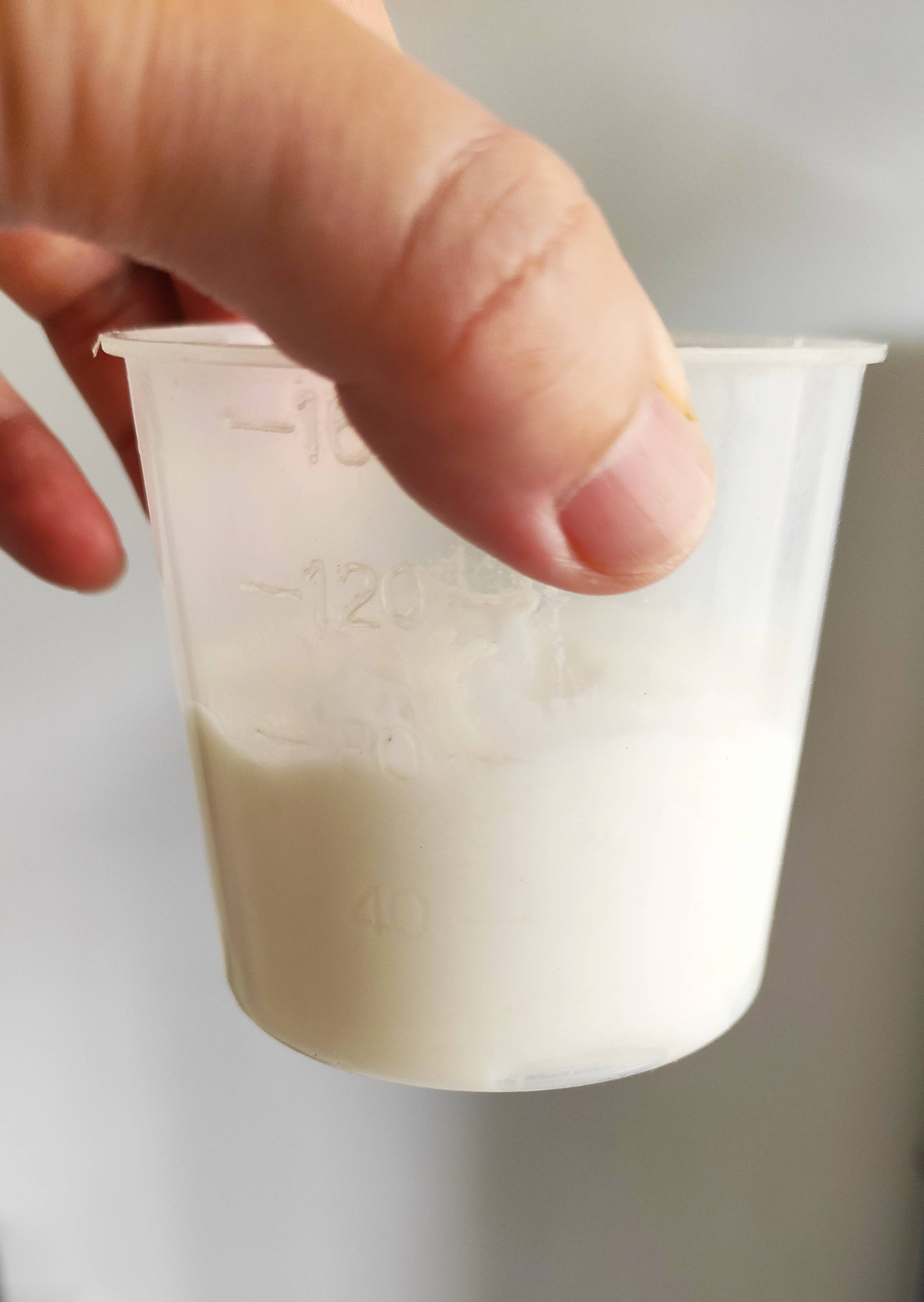 酸奶蜂蜜香蕉面包的做法步骤：1