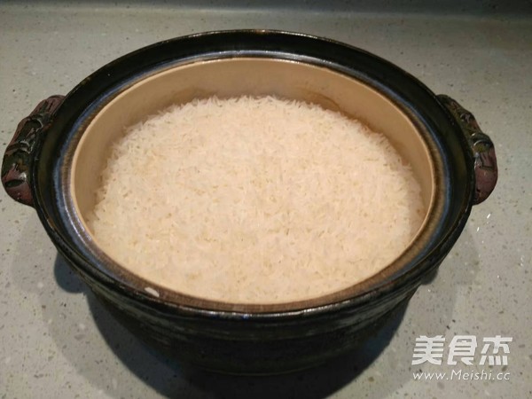素食者煲仔饭的做法步骤:7