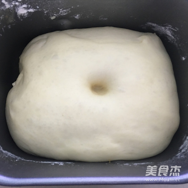 淡奶油花朵面包的做法步骤:4