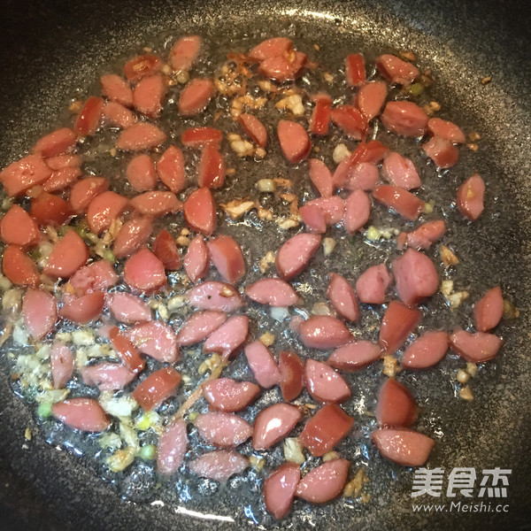 火腿胡萝卜蛋炒饭的做法步骤:5