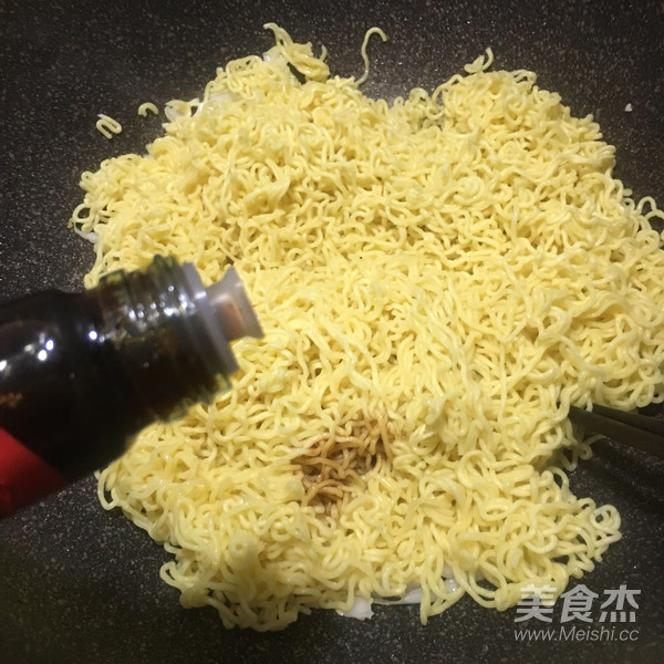 白菜炒面的做法步骤:6
