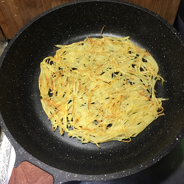 香煎土豆丝的做法步骤：6