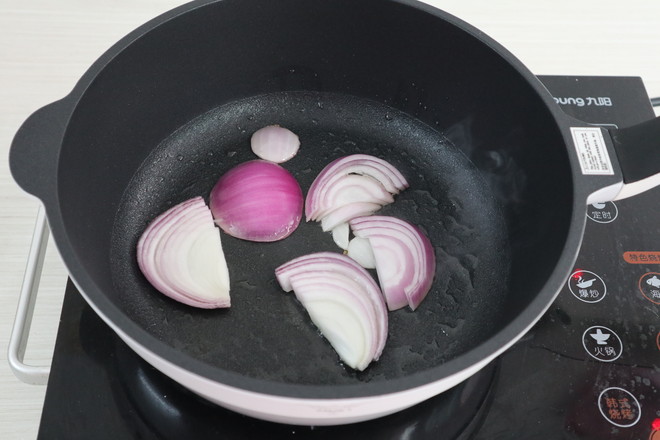 香煎鸡胸肉的做法步骤：2