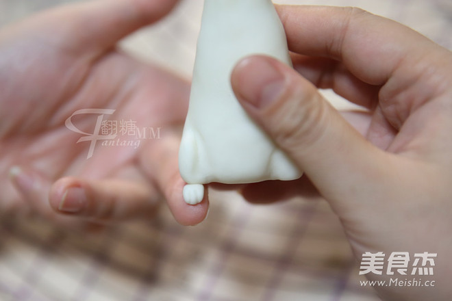 翻糖狗狗动物玩偶制作的做法步骤:15
