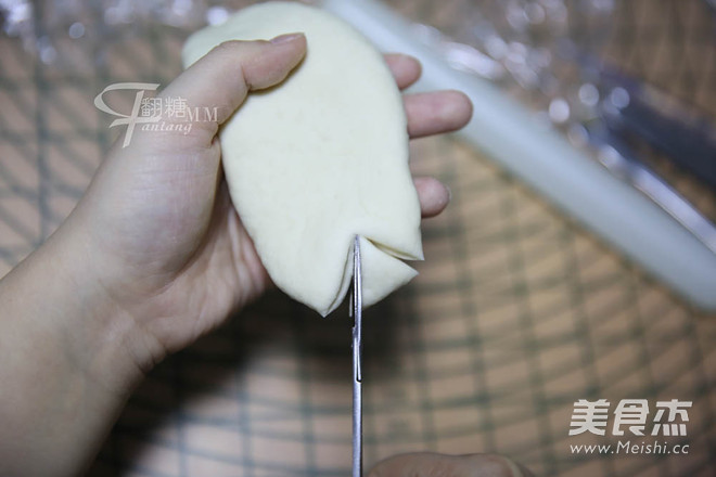 花样馒头-金鸡报晓,锦鲤来到,吉祥如意的做法步骤:15