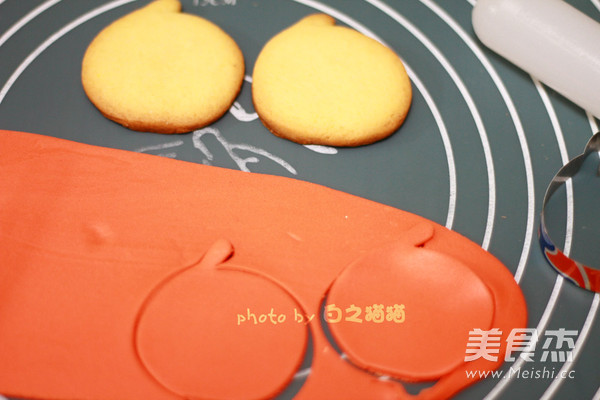 万圣节翻糖饼干的做法步骤:10