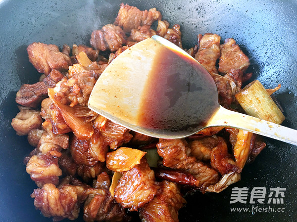 土豆炖牛腩的做法步骤：7