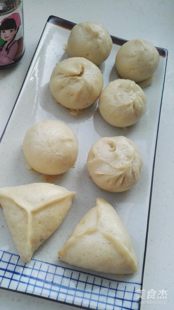 百变面食之家常生煎包的做法步骤:28