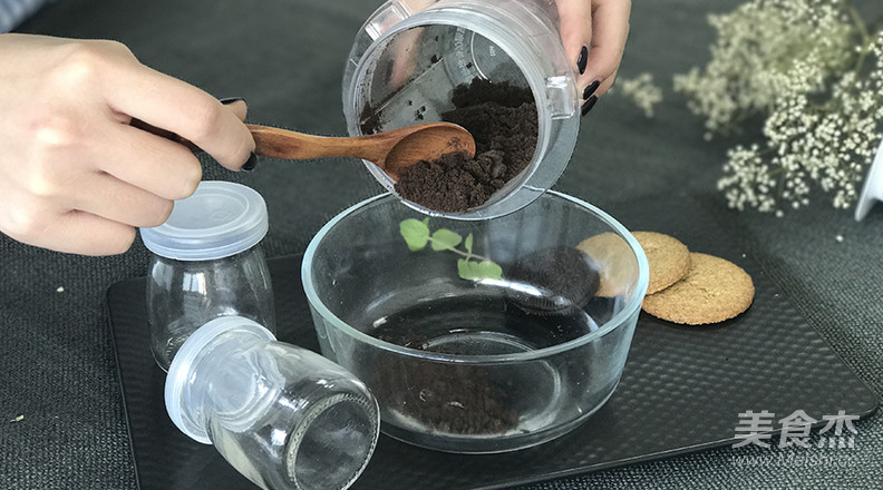 酸奶盆栽杯的做法步骤:6