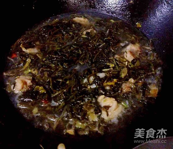 雪里蕻炖豆腐的做法步骤：8