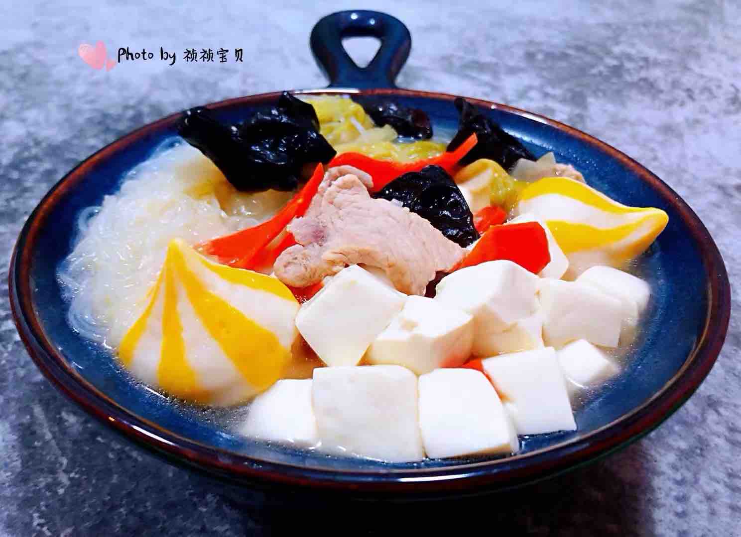 猪肉白菜海胆丸豆腐粉丝汤的做法步骤:10