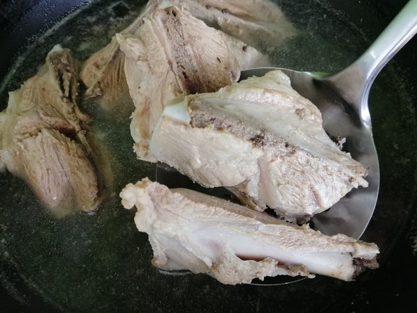 猴头菇排骨汤的做法步骤:5