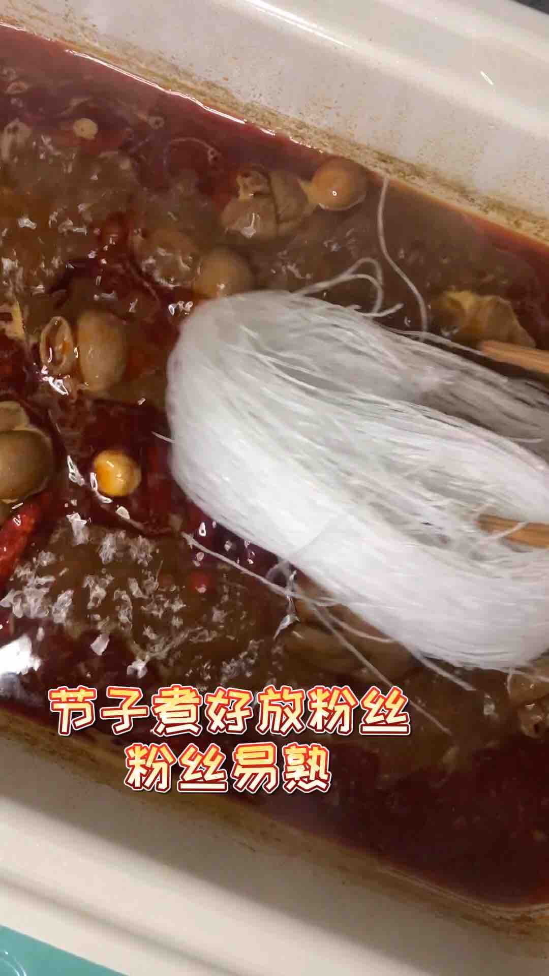 火锅冒节子粉丝的做法步骤：3