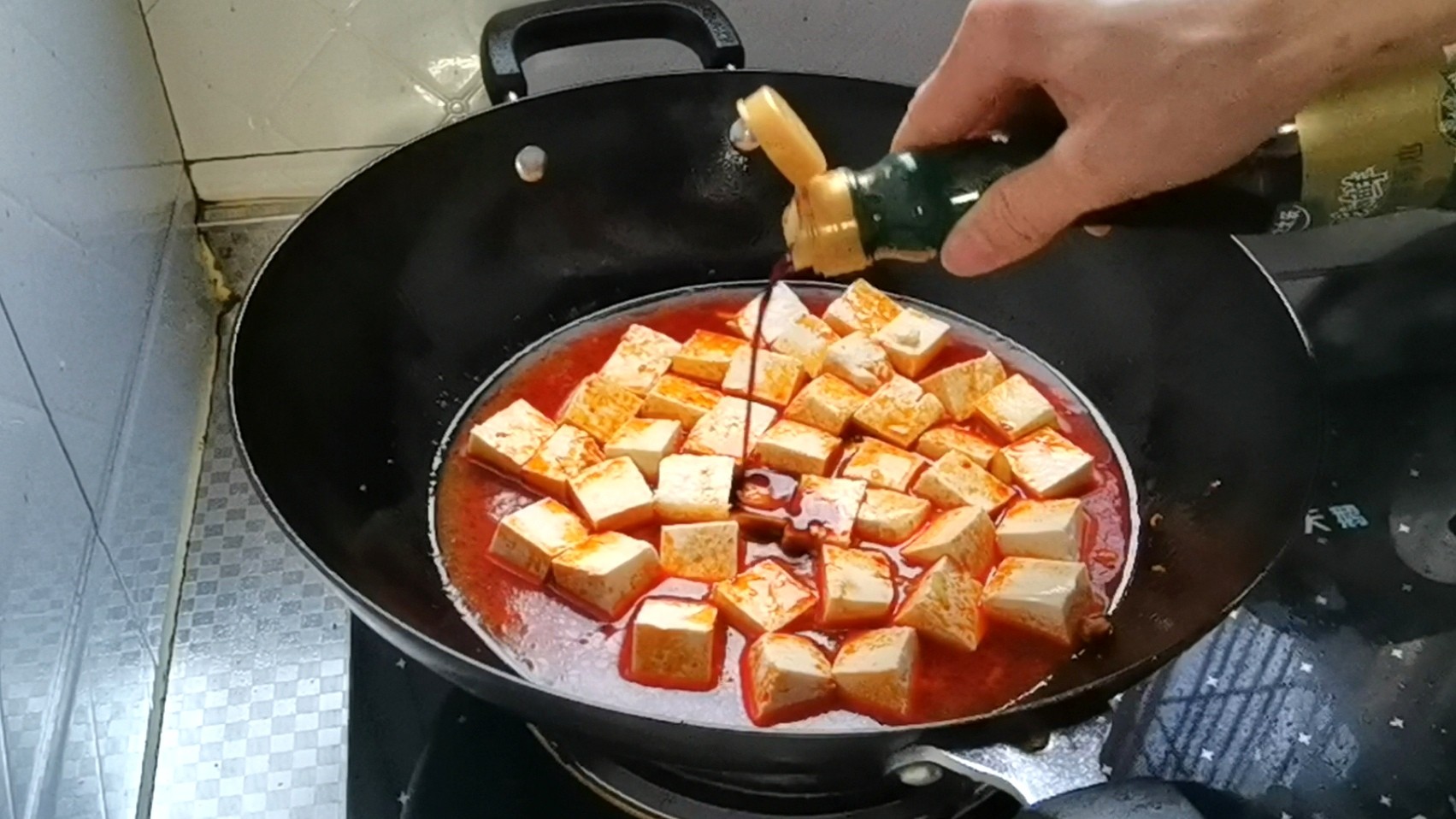 下饭神器—家常肉末烧豆腐的做法步骤：6