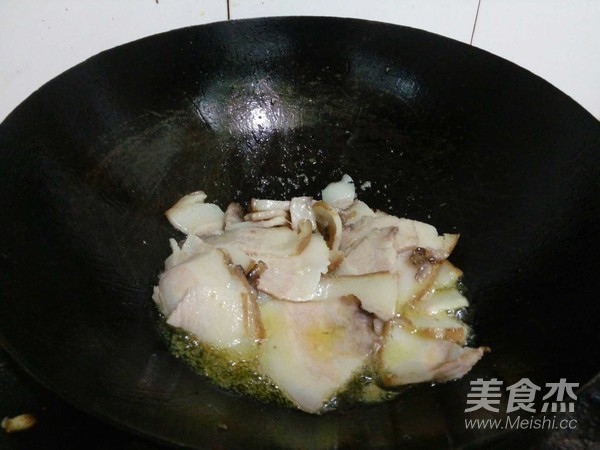 酸菜白肉的做法步骤：4