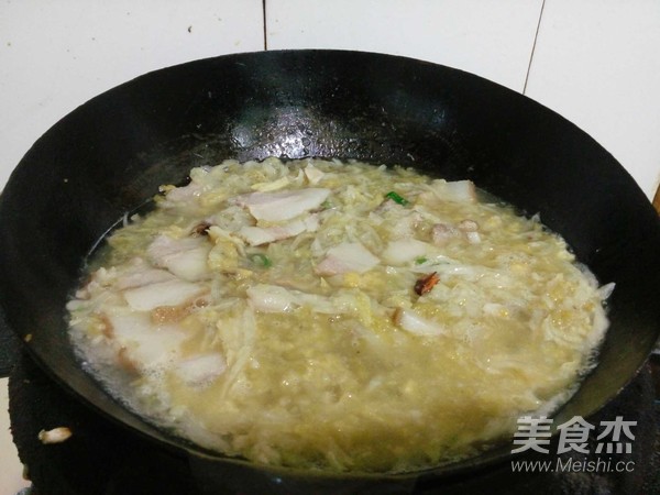 酸菜白肉的做法步骤：6
