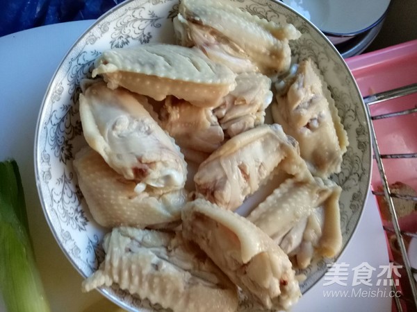 红烧鸡中翅的做法步骤：3