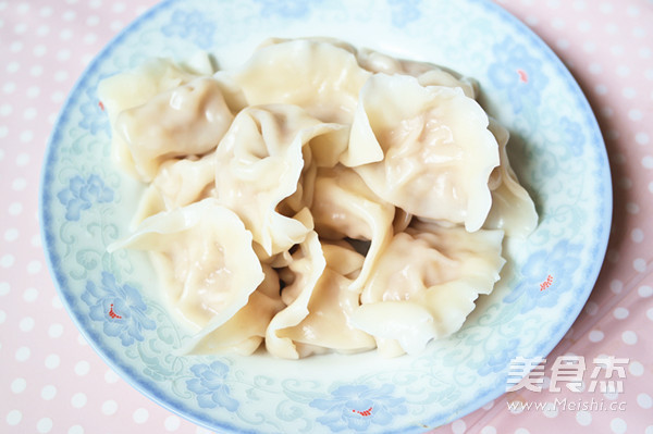 猪肉白菜虾仁水饺的做法步骤:6