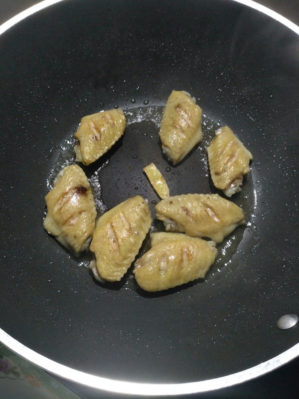 可乐鸡翅的做法步骤:7