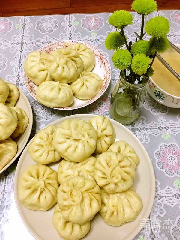 自制白菜猪肉发面包子的做法步骤:7