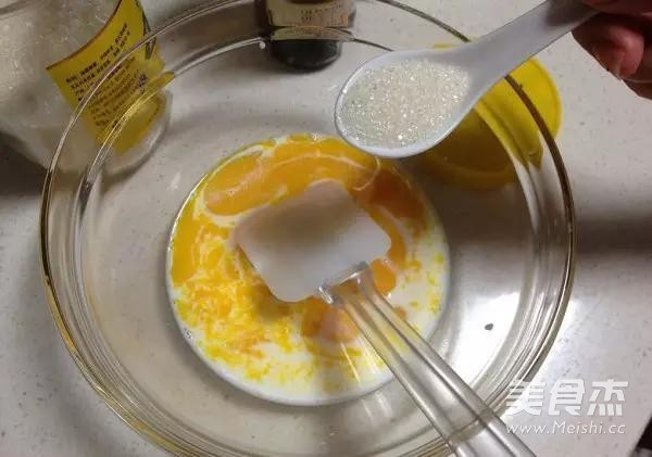 蔓越莓电饭煲蛋糕的做法步骤:2