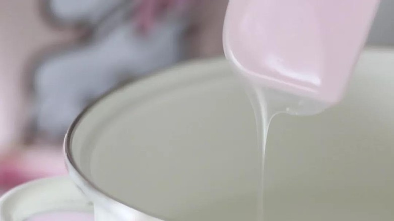 酸辣凉粉(Hello Kitty型)的做法步骤:3