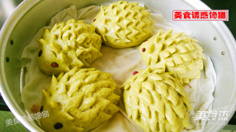 小刺猬菠菜汁肉包的做法步骤:13