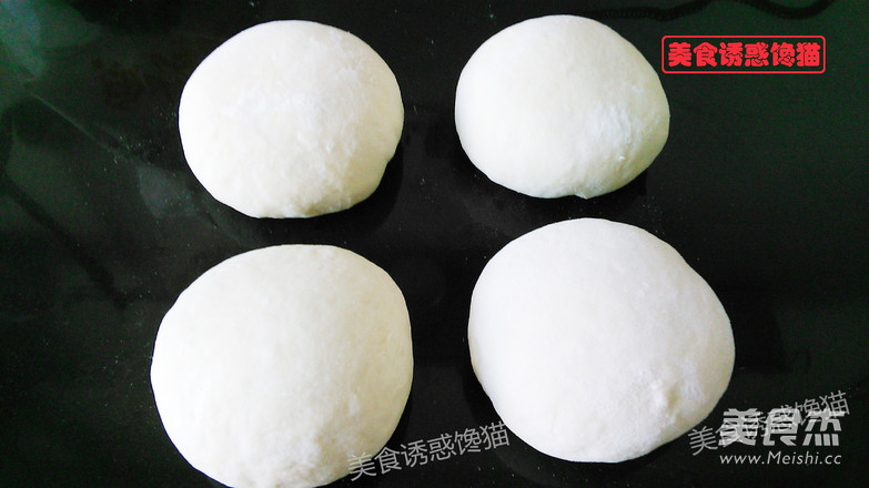 红豆沙面包卷的做法步骤:5
