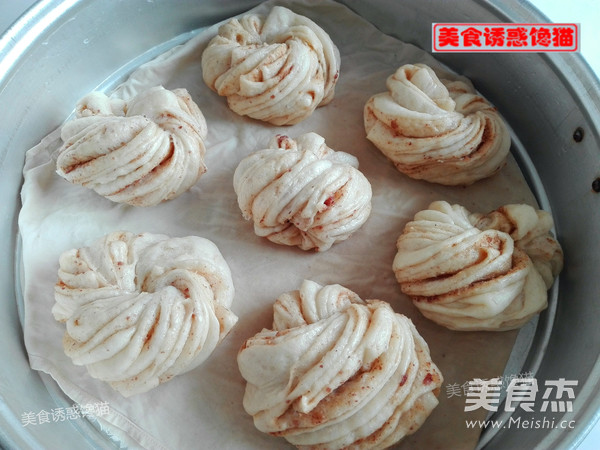 千层椒盐花生卷的做法步骤:12