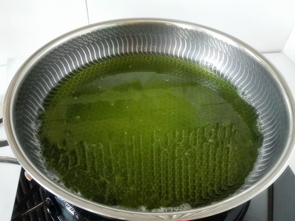 黄瓜汁豌豆凉粉的做法步骤:4